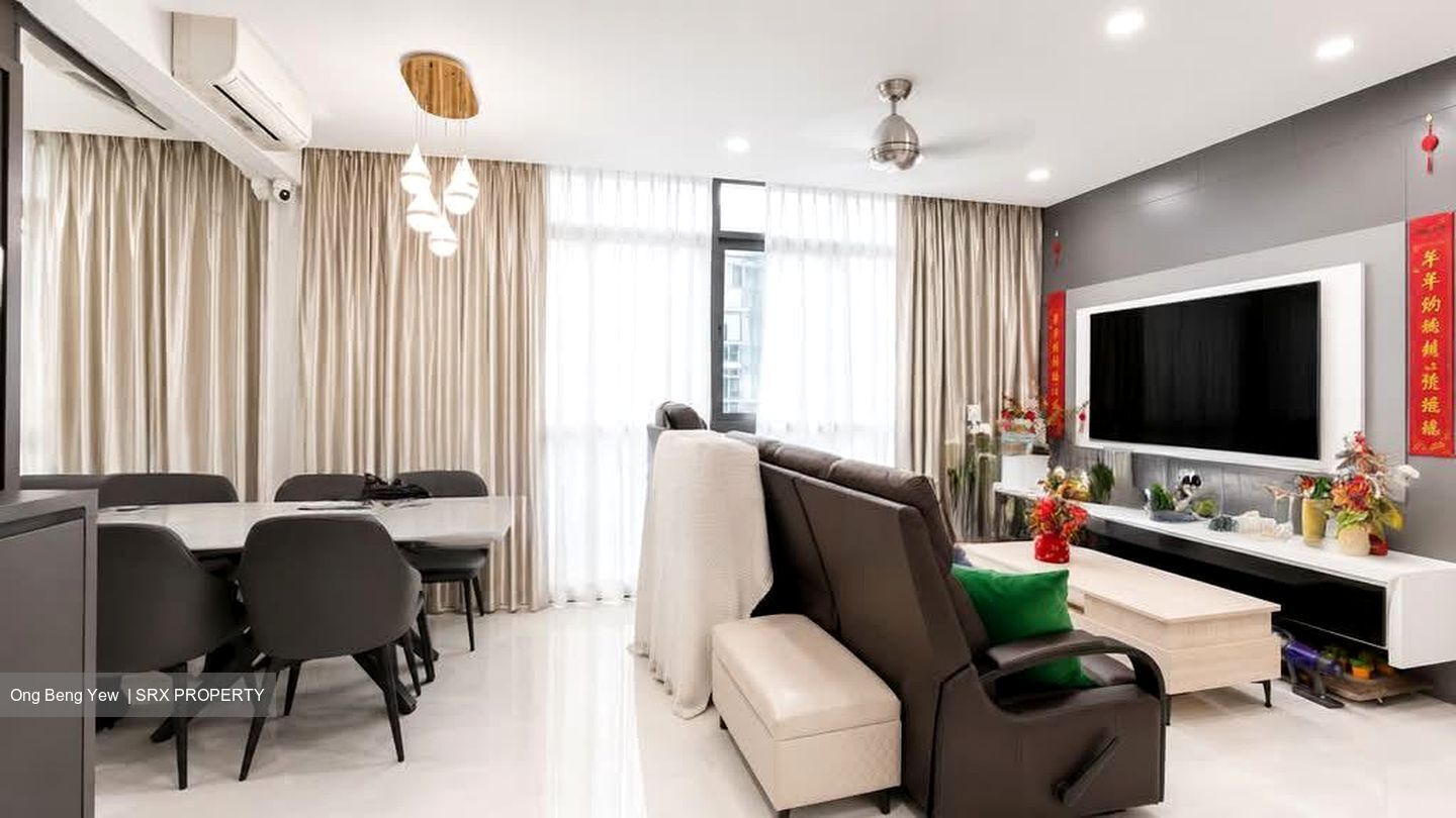 Symphony Suites (D27), Condominium #588330511